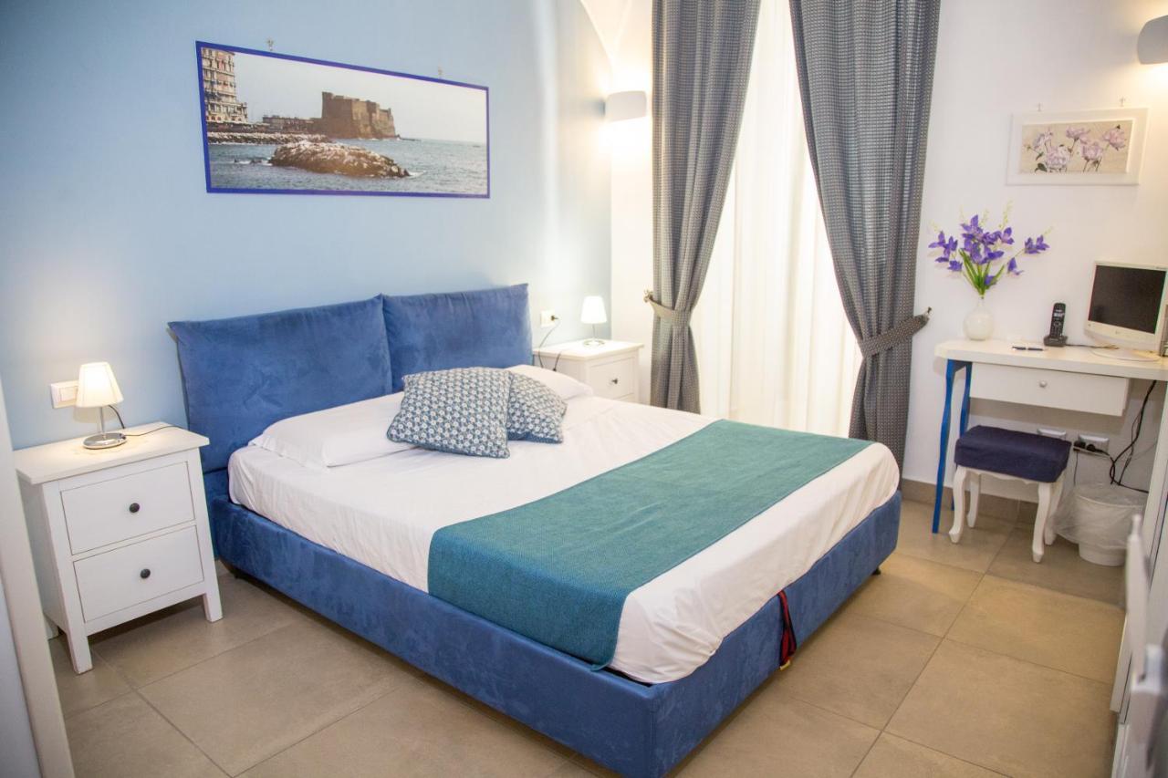 Chiaia Suites Neapol Zewnętrze zdjęcie