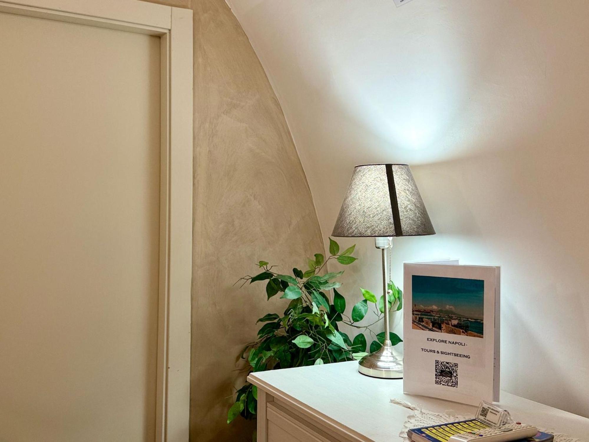 Chiaia Suites Neapol Zewnętrze zdjęcie