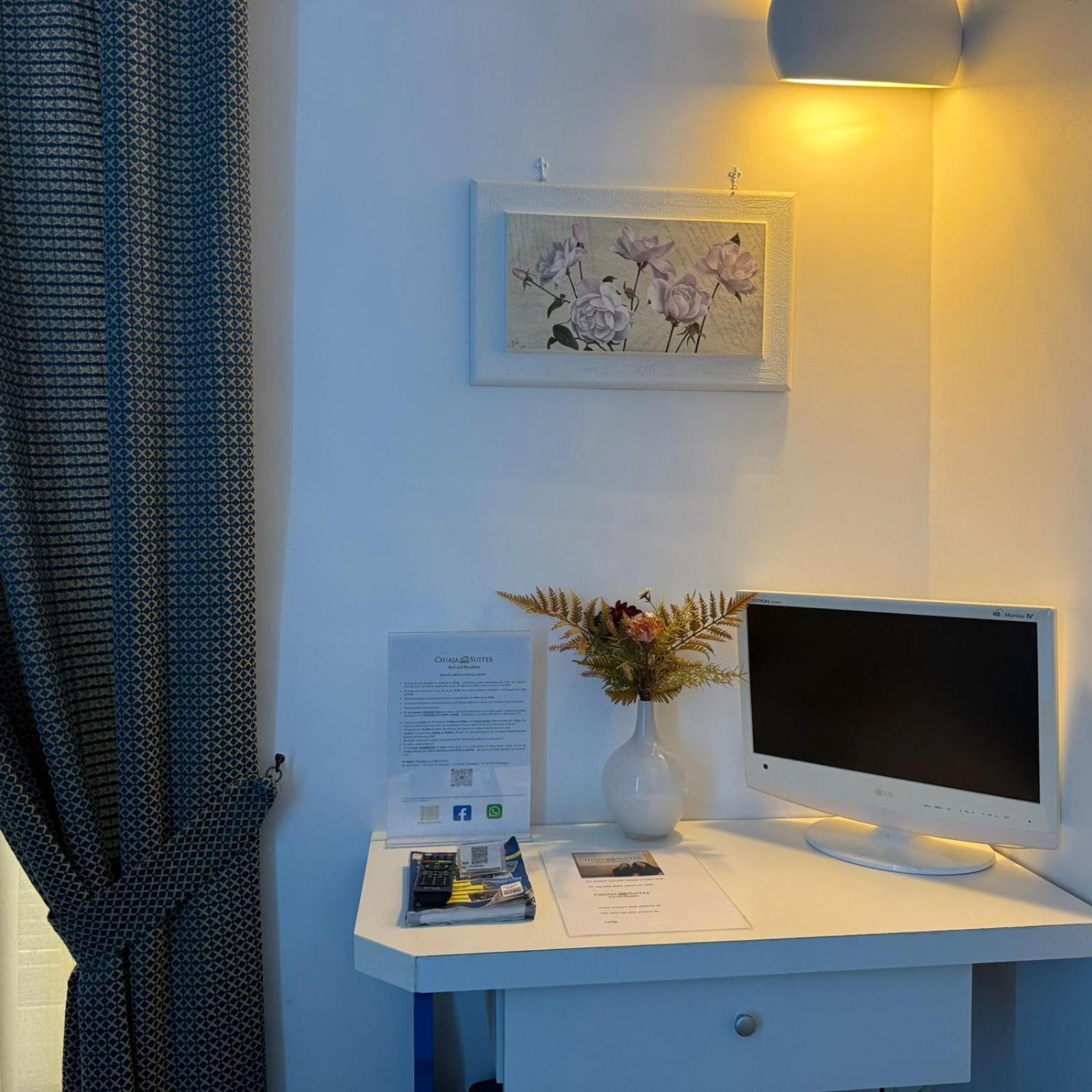Chiaia Suites Neapol Pokój zdjęcie