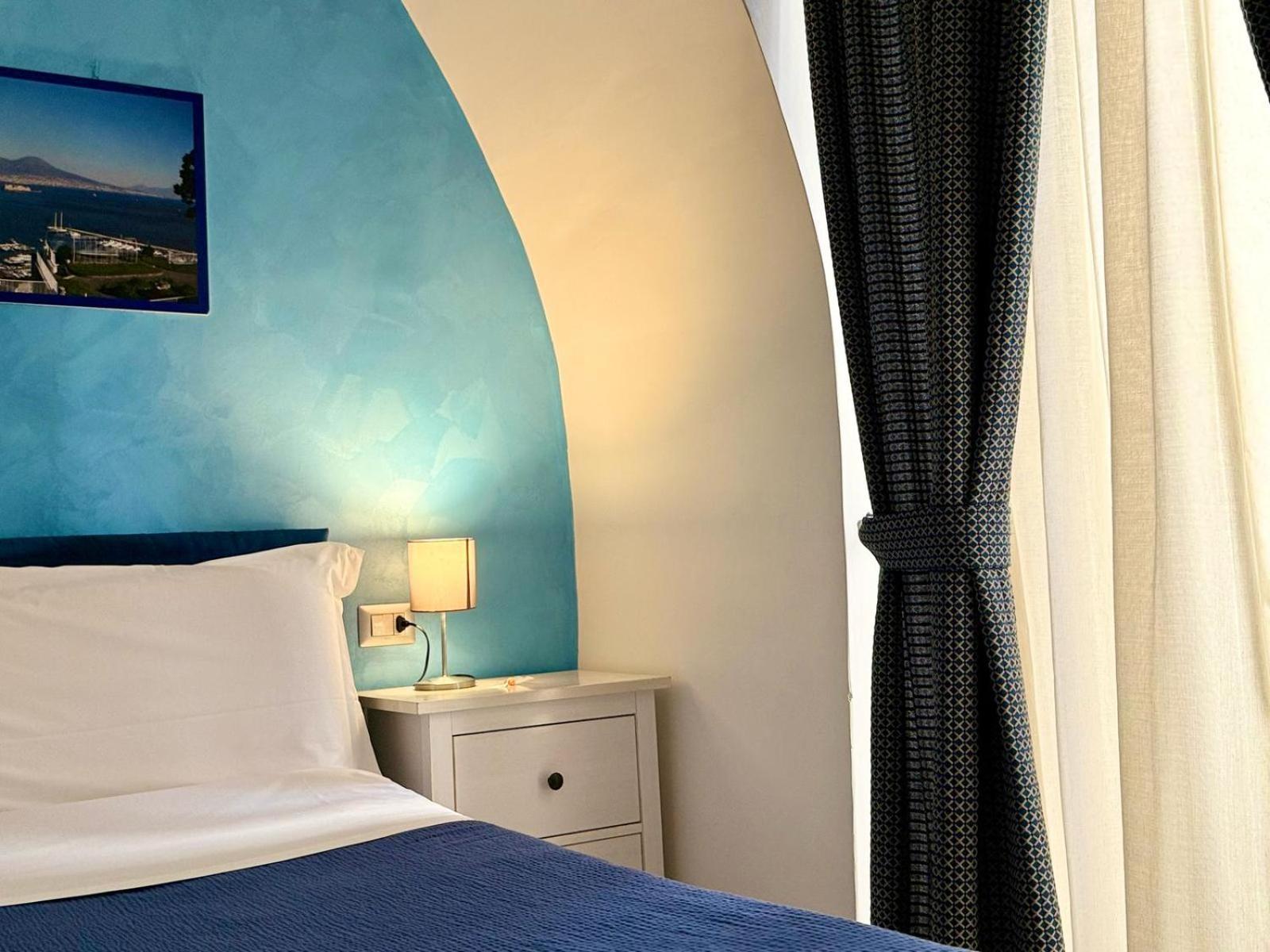 Chiaia Suites Neapol Pokój zdjęcie