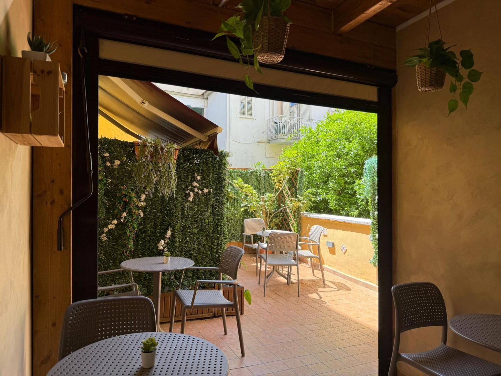 Chiaia Suites Neapol Zewnętrze zdjęcie