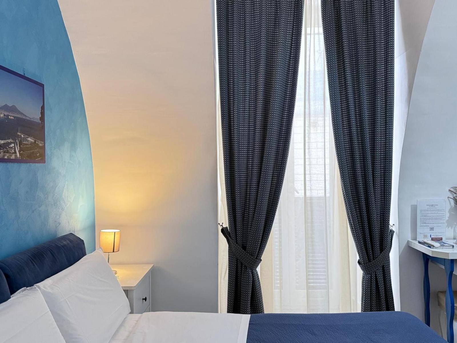 Chiaia Suites Neapol Pokój zdjęcie