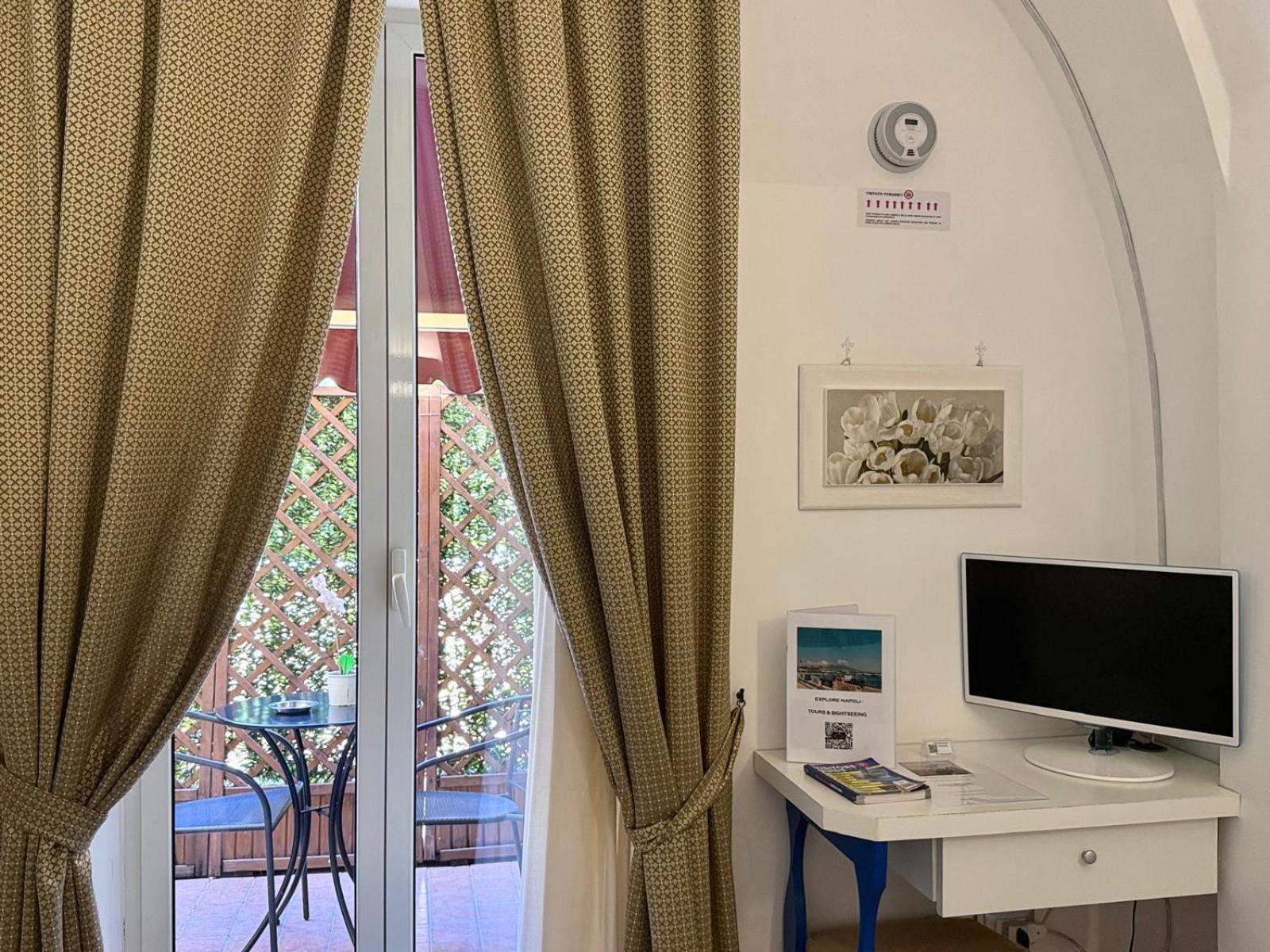Chiaia Suites Neapol Pokój zdjęcie